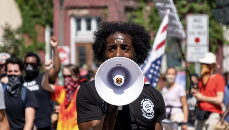 Nuove forme di rappresentazione: Joshua Clover cover