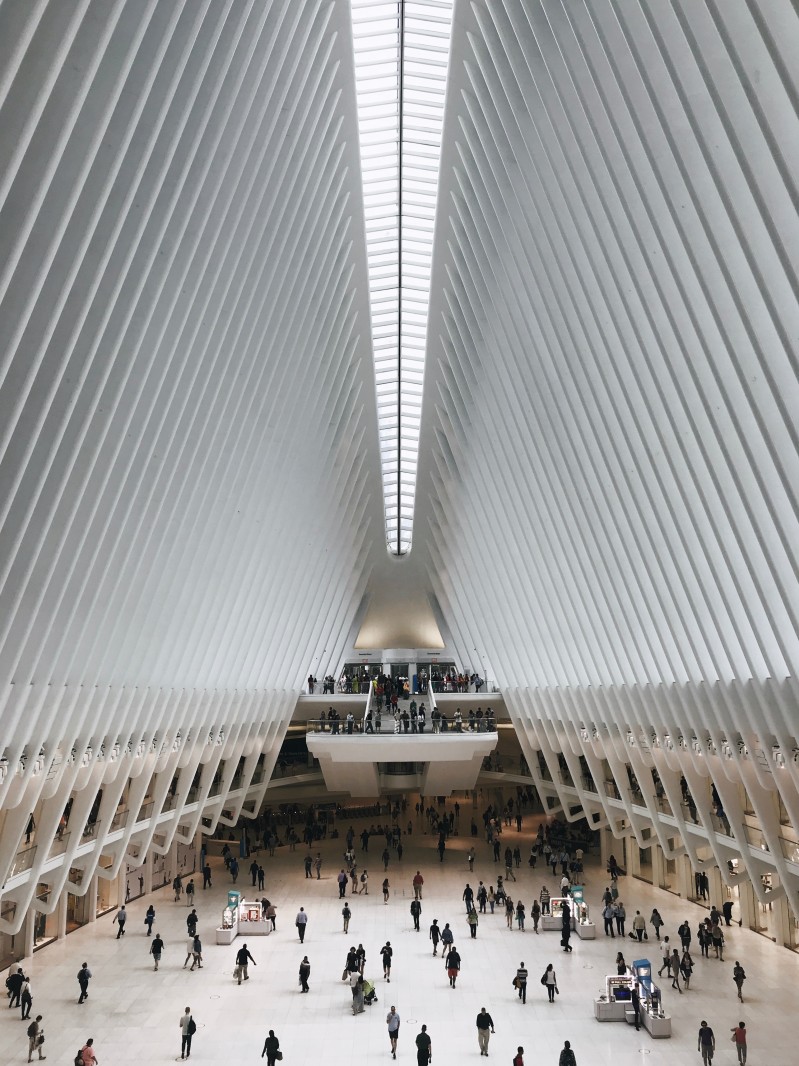 Dobbiamo parlare del rapporto tra politica, economia e cultura, e non possiamo più rimandare cover