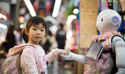 Capire la differenza tra robotica e intelligenza artificiale cover