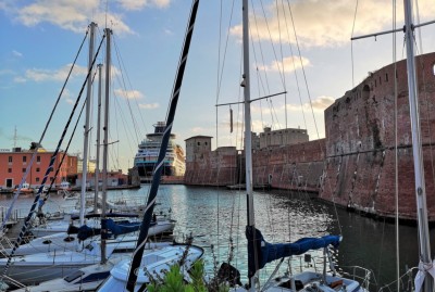 Cosa si respira nel Mediterraneo, a Livorno cover