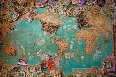 Social Wallet, la finanza collettiva contro gli unicorni cover