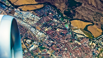 Pianificazione urbana e democrazia: dal diritto alla casa al diritto alla città cover