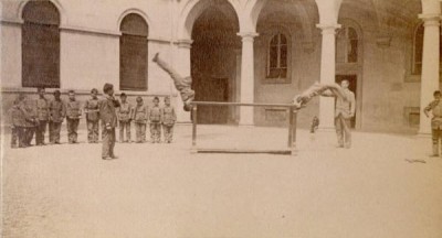 Liberi dalla paura di muoversi, la storia di Luigi Zibecchi cover