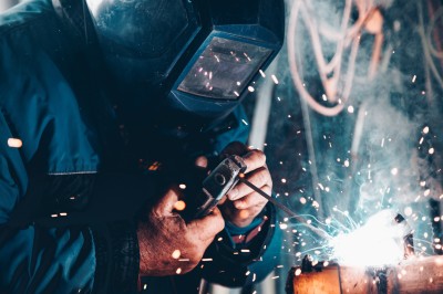 Supportare il Contemporaneo in Lombardia: proposte per potenziare ricerca e competenze cover