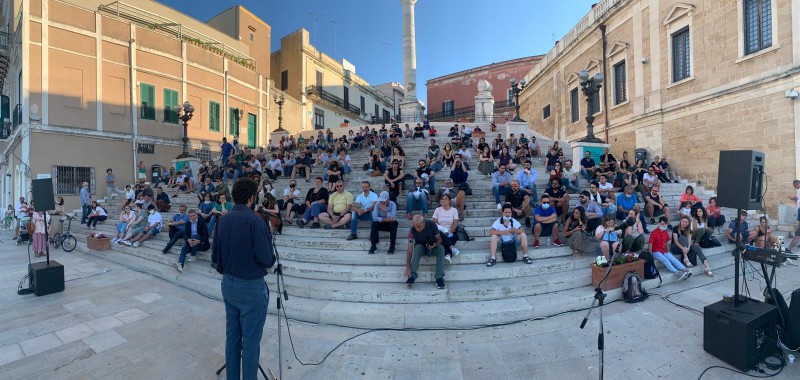 Politica mobile a Brindisi: un'assemblea pubblica per quattro percorsi possibili cover