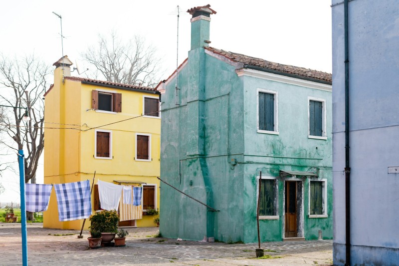 A Milano, abitare è ancora un diritto? cover