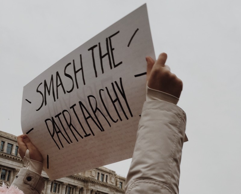 Lessico della violenza patriarcale: #lotta cover