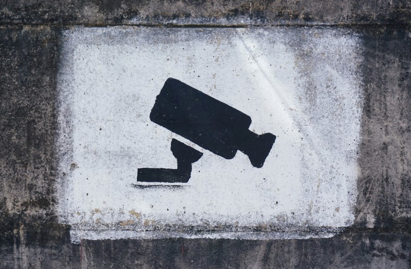 Governativa, privata o open: quale società del controllo vogliamo? cover