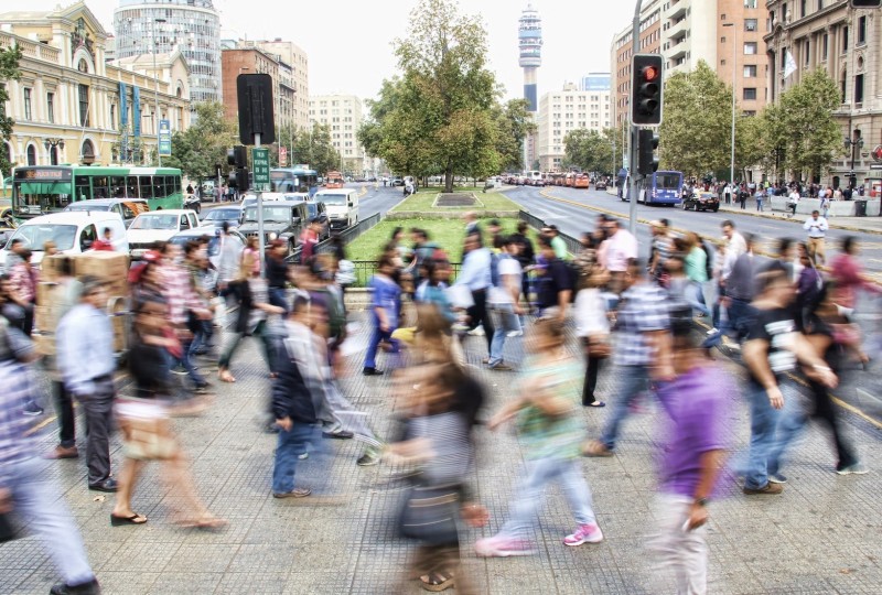 Il civic crowdfunding raccoglie miliardi di euro, ma deve basarsi su una comunità reale cover