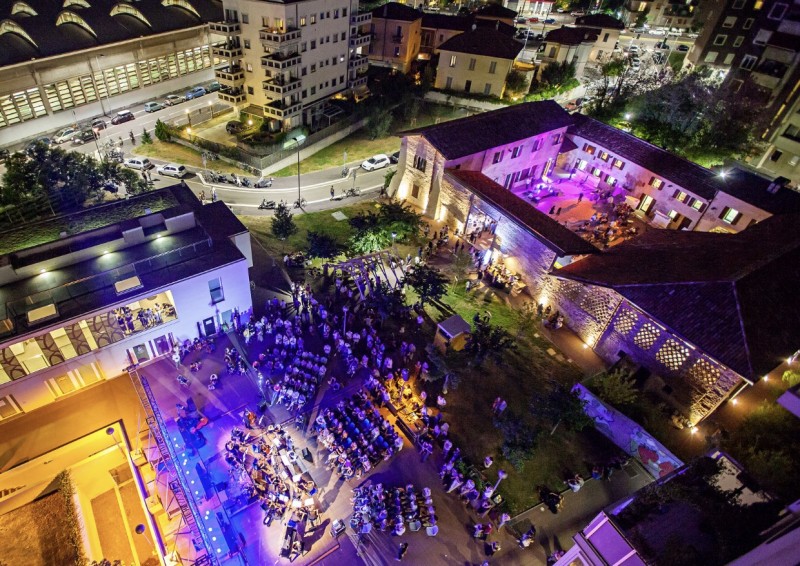 Un anno di mare culturale urbano Milano cover