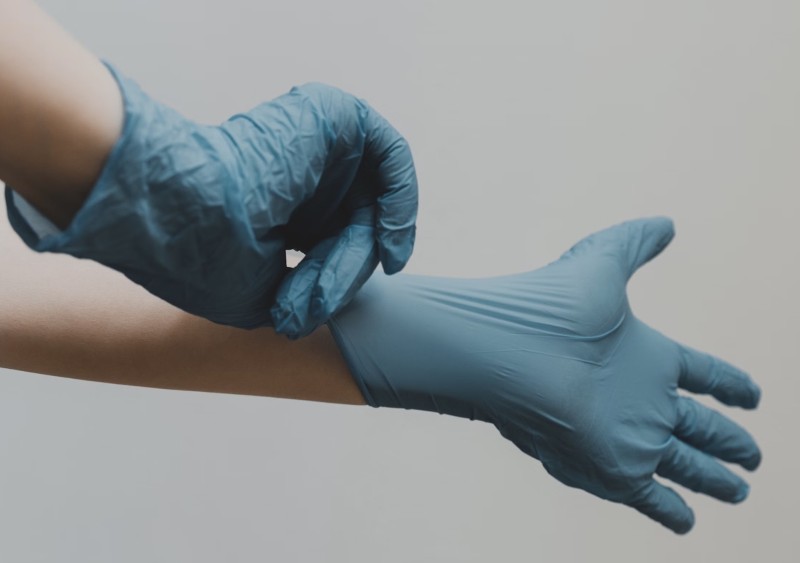 Per Giuseppe Genna e Bifo la storia del Coronavirus è digitale e tragica cover