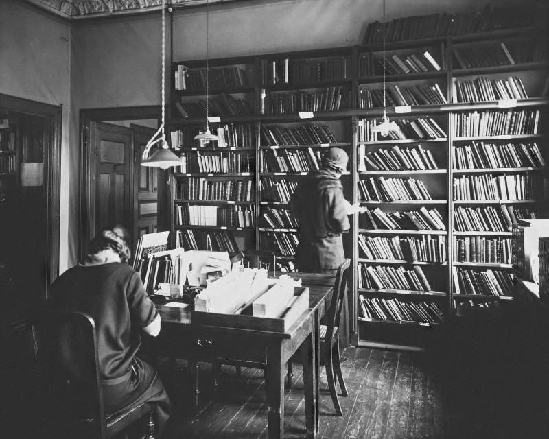 La Biblioteca Contemporanea cover